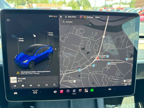 Used 2024 Tesla Model Y Long Range AWD/4WD image 10