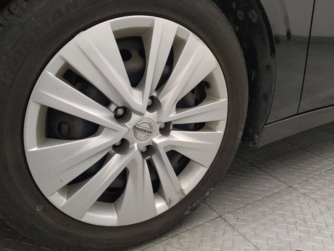Used 2022 Nissan Sentra S FWD image 31