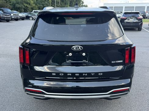Used 2021 Kia Sorento EX FWD image 6