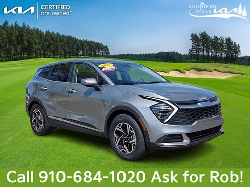 Certified 2025 Kia Sportage LX FWD image 1