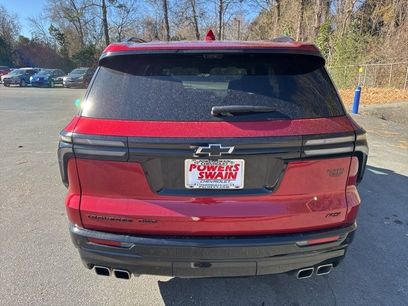 Used 2024 Chevrolet Traverse RS w/ LPO, Floor Liner Package