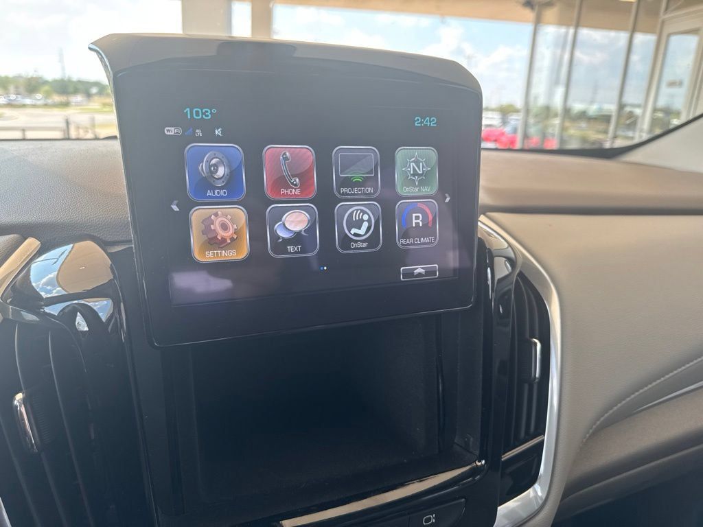 Used 2019 Chevrolet Traverse LT FWD image 16