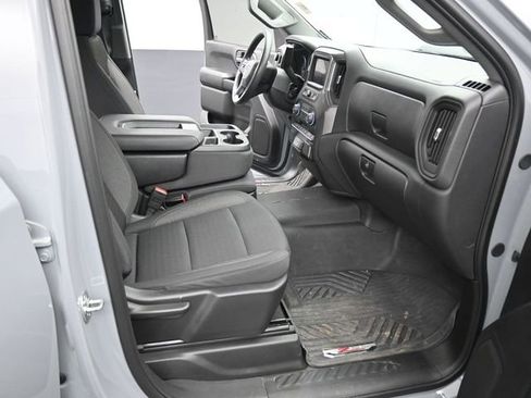 Used 2025 Chevrolet Silverado 1500 Custom Trail Boss w/ Turbomax Blackout Package AWD/4WD image 22