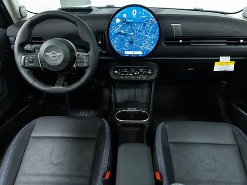 Certified 2025 MINI Cooper S image 21