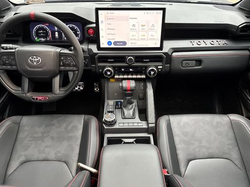 Used 2025 Toyota Tacoma TRD Pro image 13