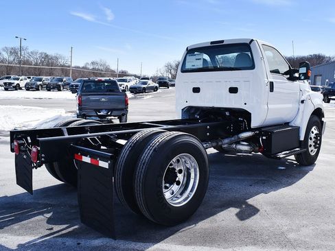 New 2027 Ford F650 2WD Regular Cab Super Duty image 14