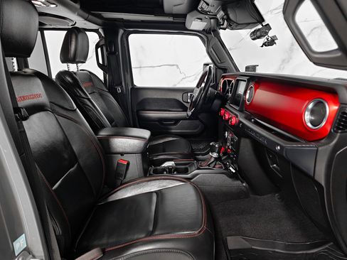 Used 2020 Jeep Wrangler Unlimited Rubicon AWD/4WD image 4