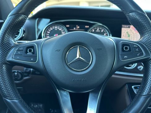 Used 2018 Mercedes-Benz E 300 image 28