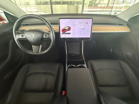 Used 2018 Tesla Model 3 Long Range image 16