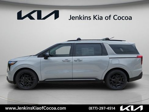New 2026 Kia Carnival SX w/ SX Dark Edition Package FWD image 9