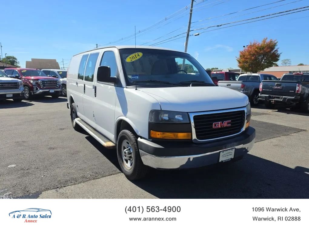 Used 2014 GMC Savana 2500 RWD image 1