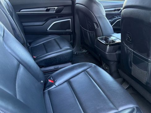 Used 2022 Kia Telluride S image 30