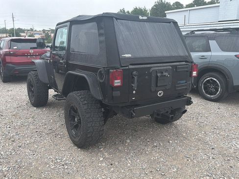 Used 2012 Jeep Wrangler Sport AWD/4WD image 6