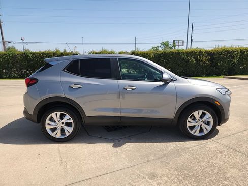 Used 2026 Buick Encore GX Preferred AWD/4WD image 4
