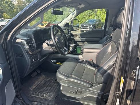 Used 2023 Ford F250 Lariat w/ Lariat Ultimate Package AWD/4WD image 7