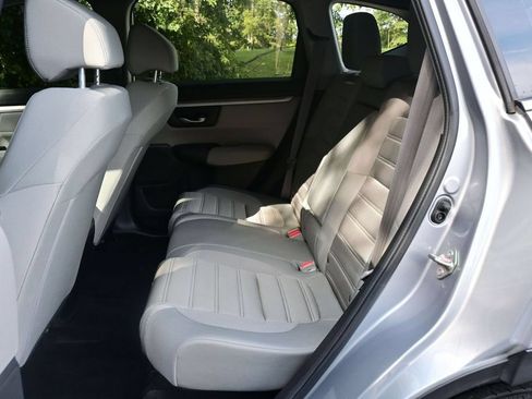 Used 2019 Honda CR-V LX image 17