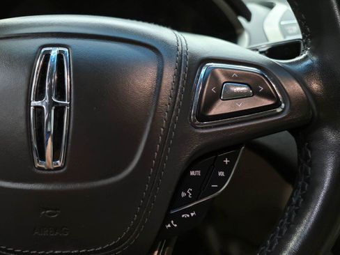 Used 2018 Lincoln MKZ Premiere FWD image 20