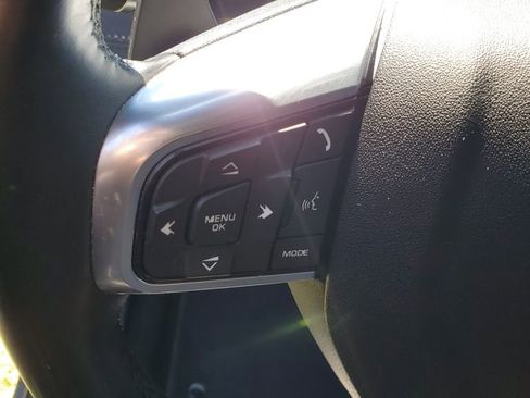Used 2019 Land Rover Discovery Sport SE AWD/4WD image 13
