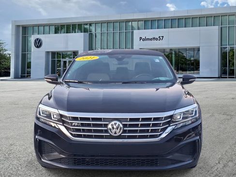 Certified 2021 Volkswagen Passat 2.0T R-Line FWD image 2
