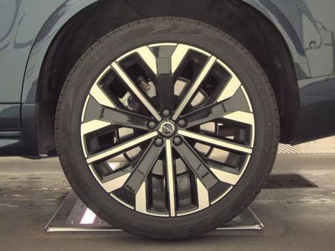 Used 2026 Volvo XC90 B6 Ultra AWD/4WD image 10