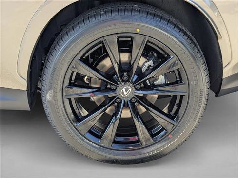 New 2026 Lexus NX 350 F Sport image 9