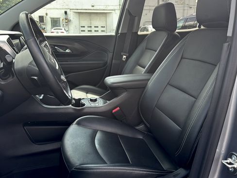 Used 2024 GMC Terrain SLT w/ Elevation Edition FWD image 5