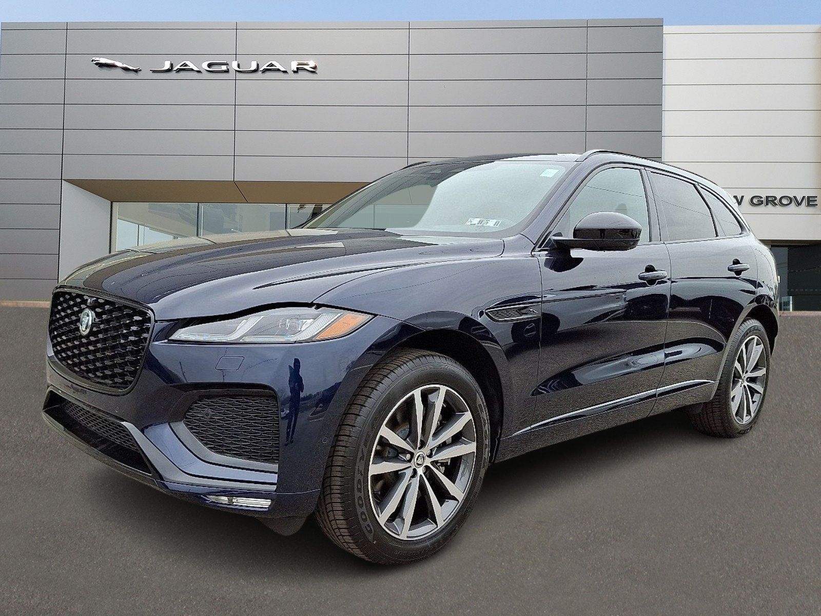 New 2026 Jaguar F-PACE R-Dynamic S AWD/4WD image 1
