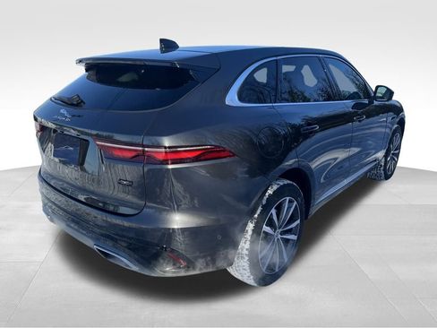 New 2026 Jaguar F-PACE R-Dynamic S image 5