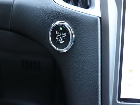 Certified 2022 Ford Edge SEL AWD/4WD image 28