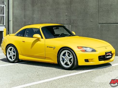 Used 2001 Honda S2000 image 63