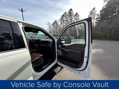 Used 2024 Ford F350 King Ranch w/ Chrome Package image 23