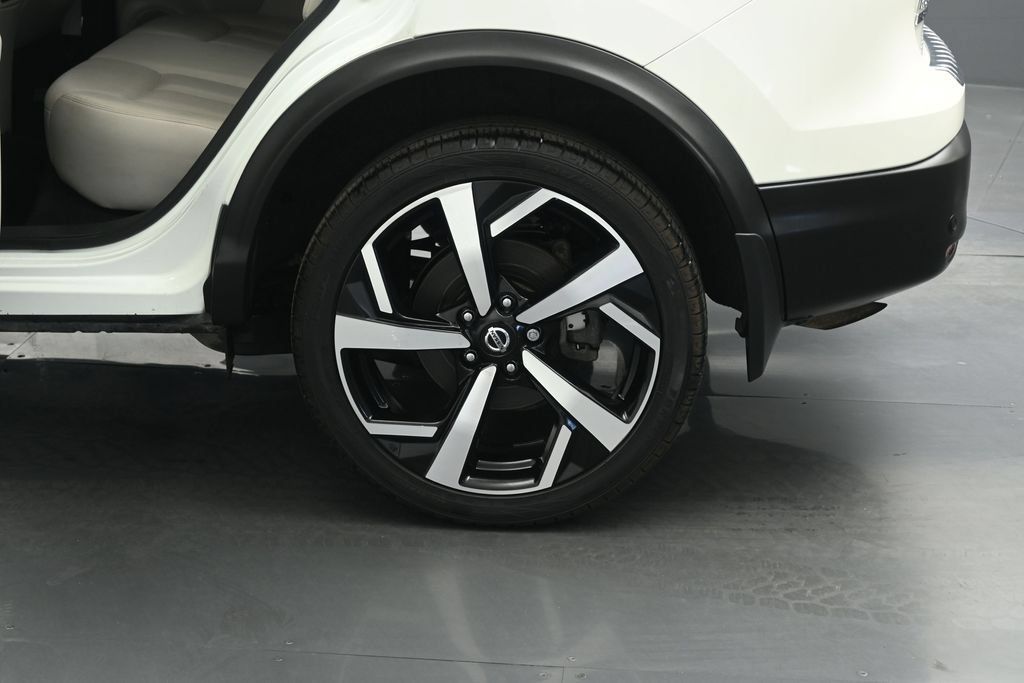 Used 2020 Nissan Rogue Sport SL w/ Premium Package FWD image 25