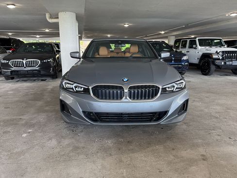 Used 2026 BMW 330i Sedan RWD image 5