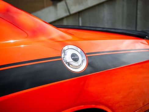 Used 2009 Dodge Challenger R/T RWD image 30