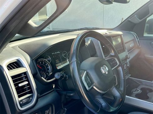 Used 2021 RAM 1500 Big Horn image 9