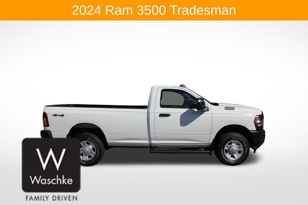 Used 2024 RAM 3500 Tradesman w/ Snow Chief Group AWD/4WD image 8
