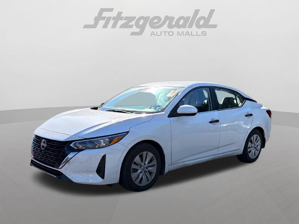 Used 2025 Nissan Sentra S FWD image 3