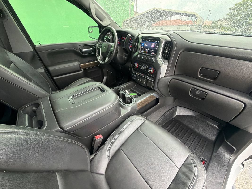 Used 2020 Chevrolet Silverado 1500 RST w/ Rally Edition AWD/4WD image 16