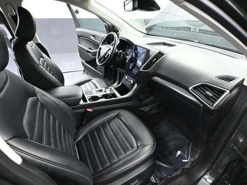 Used 2022 Ford Edge SEL w/ Convenience Package image 50