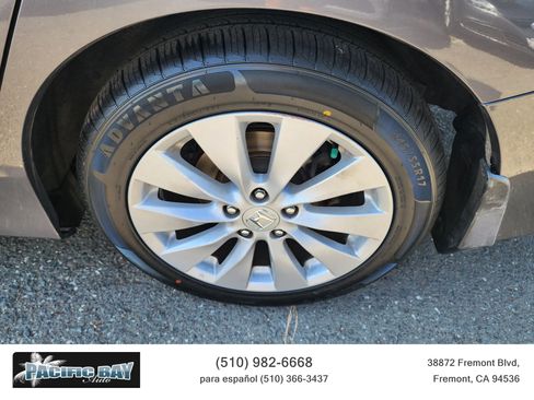 Used 2015 Honda Accord EX-L image 25