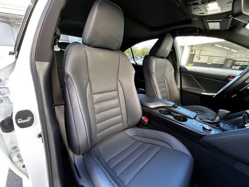 Used 2023 Lexus IS 500 RWD image 15