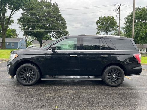 Used 2019 Ford Expedition Limited w/ Driver Assistance Package AWD/4WD image 2