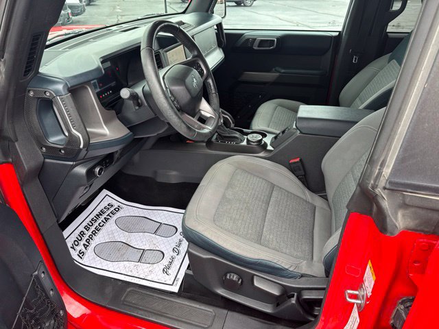 Certified 2023 Ford Bronco Outer Banks w/ Sasquatch Package AWD/4WD image 6