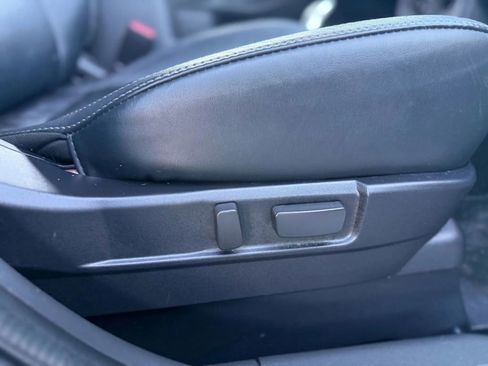 Used 2021 Mitsubishi Outlander SEL image 23