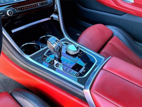 Used 2022 BMW M850i xDrive Coupe image 15