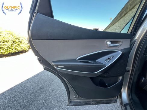 Used 2018 Hyundai Santa Fe Sport w/ 2.4L Tech Package 04 FWD image 56