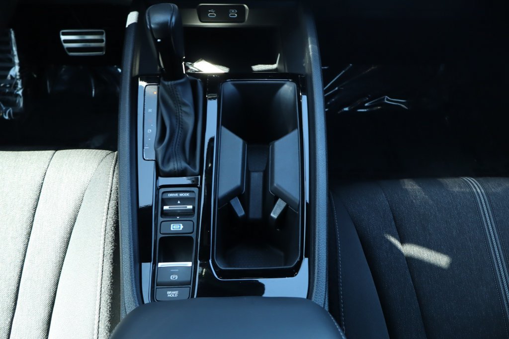 Used 2024 Honda Accord Sport image 30