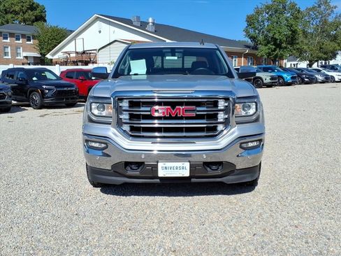 Used 2017 GMC Sierra 1500 SLT w/ SLT Premium Package image 2