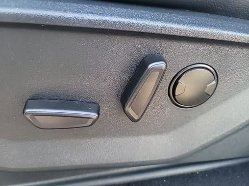 Used 2026 Ford F250 Lariat image 16