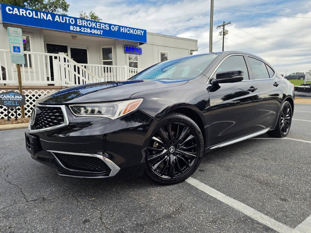 Used 2020 Acura TLX w/ Technology Package AWD/4WD image 2